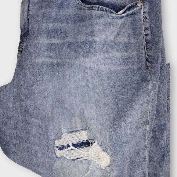 Torrid Womens Jeans Sz 28 Distressed Crop‎ Boyfriend Vintage Stretch Streetwear - Picture 6 of 14